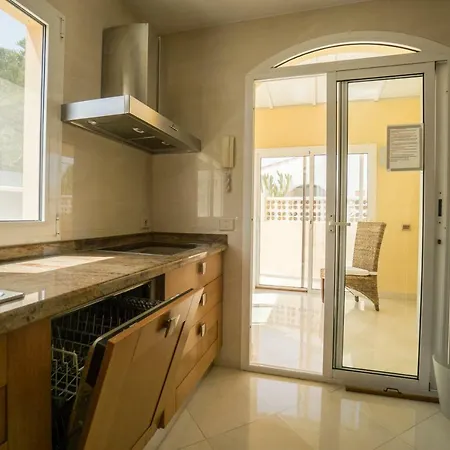 Charming By The Sea With Private Pool Corralejo