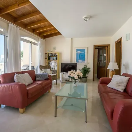 Vila Charming By The Sea With Private Pool Corralejo